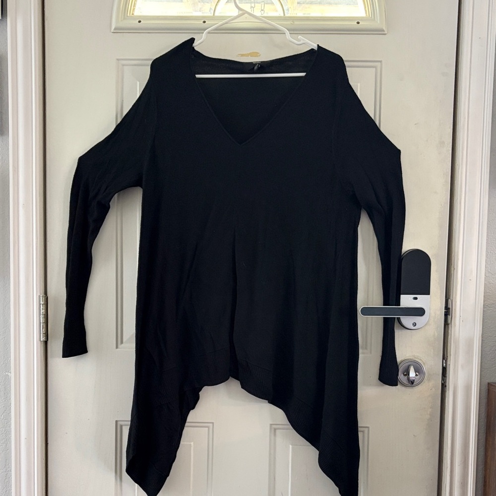 Chic Black V-Neck Women's Tunic